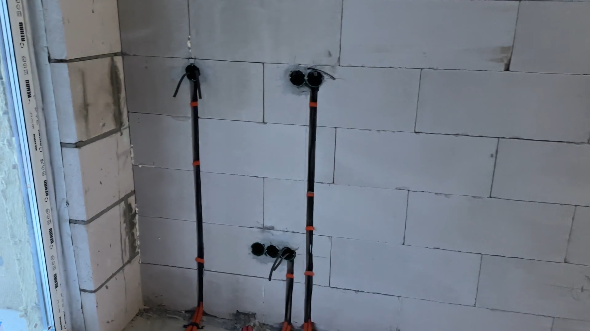 Rohbauinstallation 4